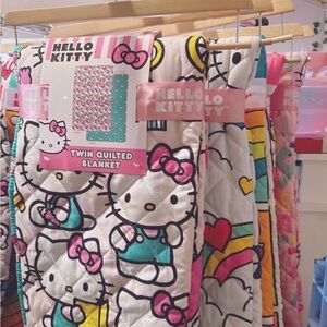 Hello Kitty Twin Quilt 💕 Sanrio Bedding | Kawaii Vibes